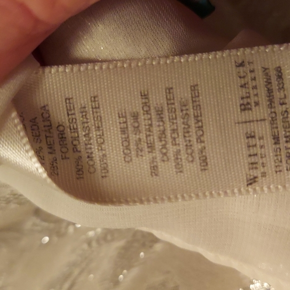 Women's White House Black Market top - Picture 4 of 9